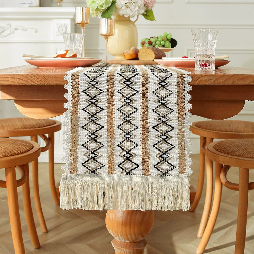 

Light Luxury Cotton and Linen Table Flag Color-blocking Tassel Tablecloth Festival Tea Table Flag Home Decoration