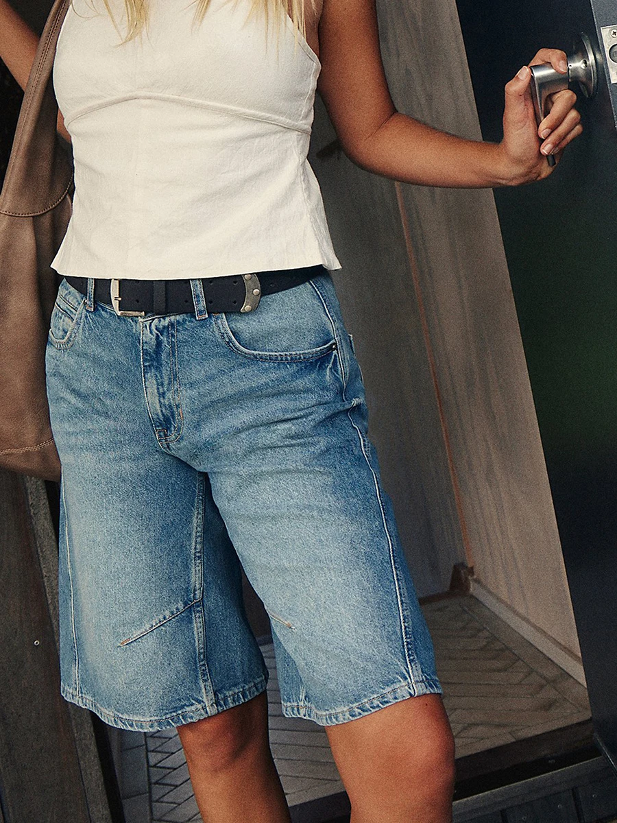 レディース膝丈デニムショートパンツ 無地 ローウエスト ワイドレッグ ジーンズショーツ 夏 クラブ ストリートスタイル S-2XL