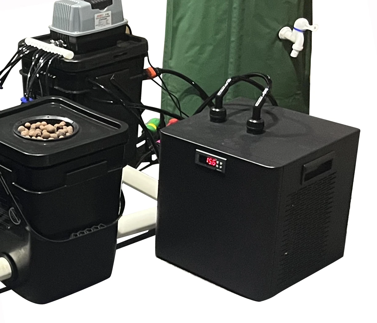 12 Bucket RDWC Indoor Hydroponics System with Water Chiller