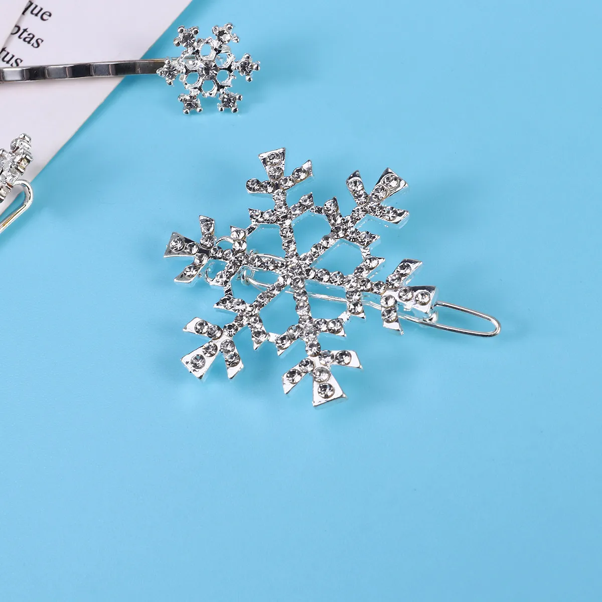 

12Pcs Snowflake Hair Clips Women's Alloy Crystal Decorated Hairpins for Wedding Party Birthday Event Snowflake Hairpins