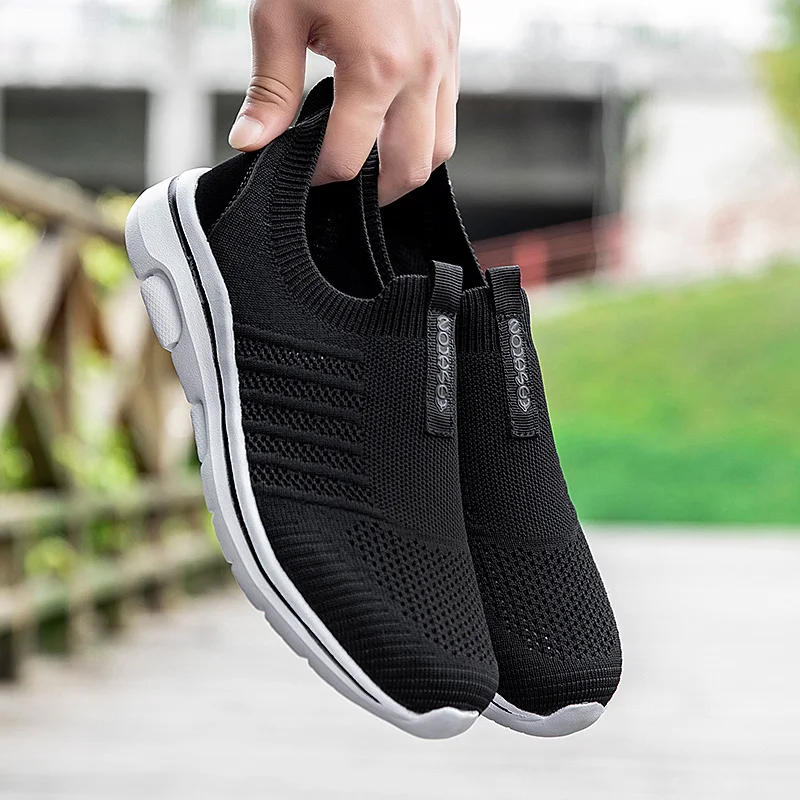 Summer Breathable Men's Walking Shoes 2025 Outdoor Walking Lightweight Anti Slip Men Sports Shoes Slip in Flat Vulcanized Shoes