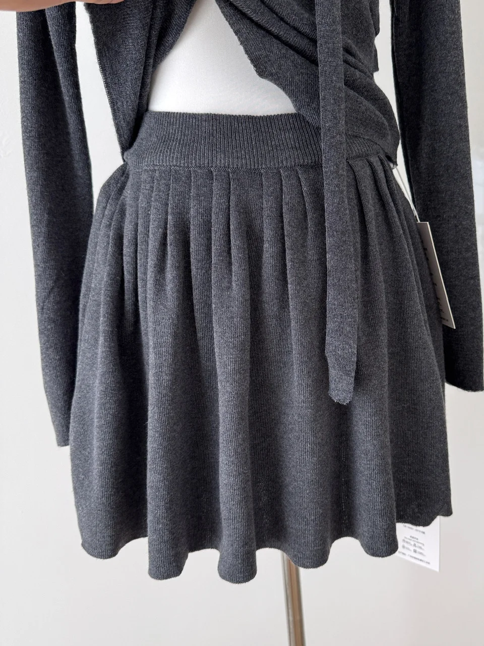 Ele Women's Knitted Long Sve Open Cardigan Top plus High Waist A-Line  Skirt Ensemble Autumn 2025 Faion