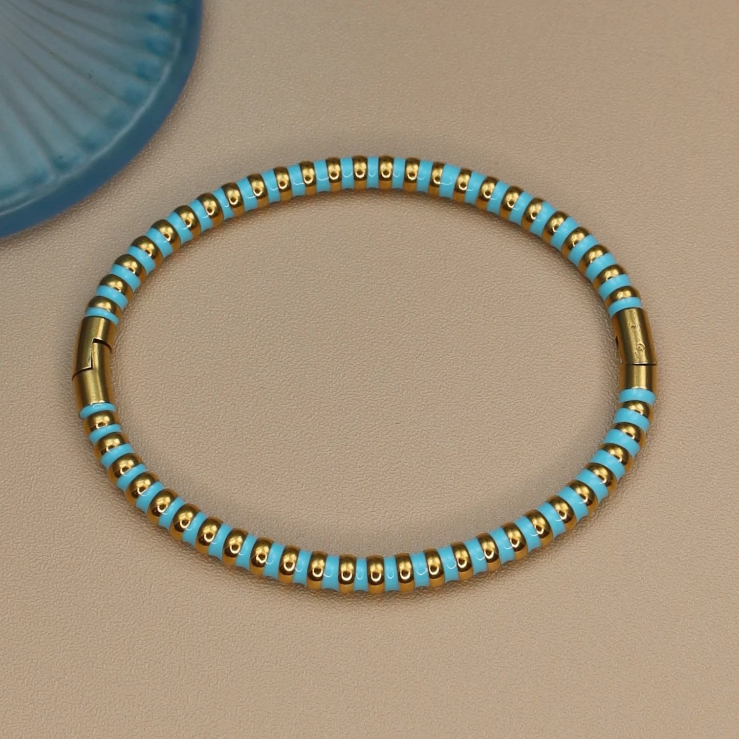 XCB-007  Fashion Stainless Steel Gold Color Bracelet Multicolour Resin Design Bangle Women's Jewellery Party Gifts