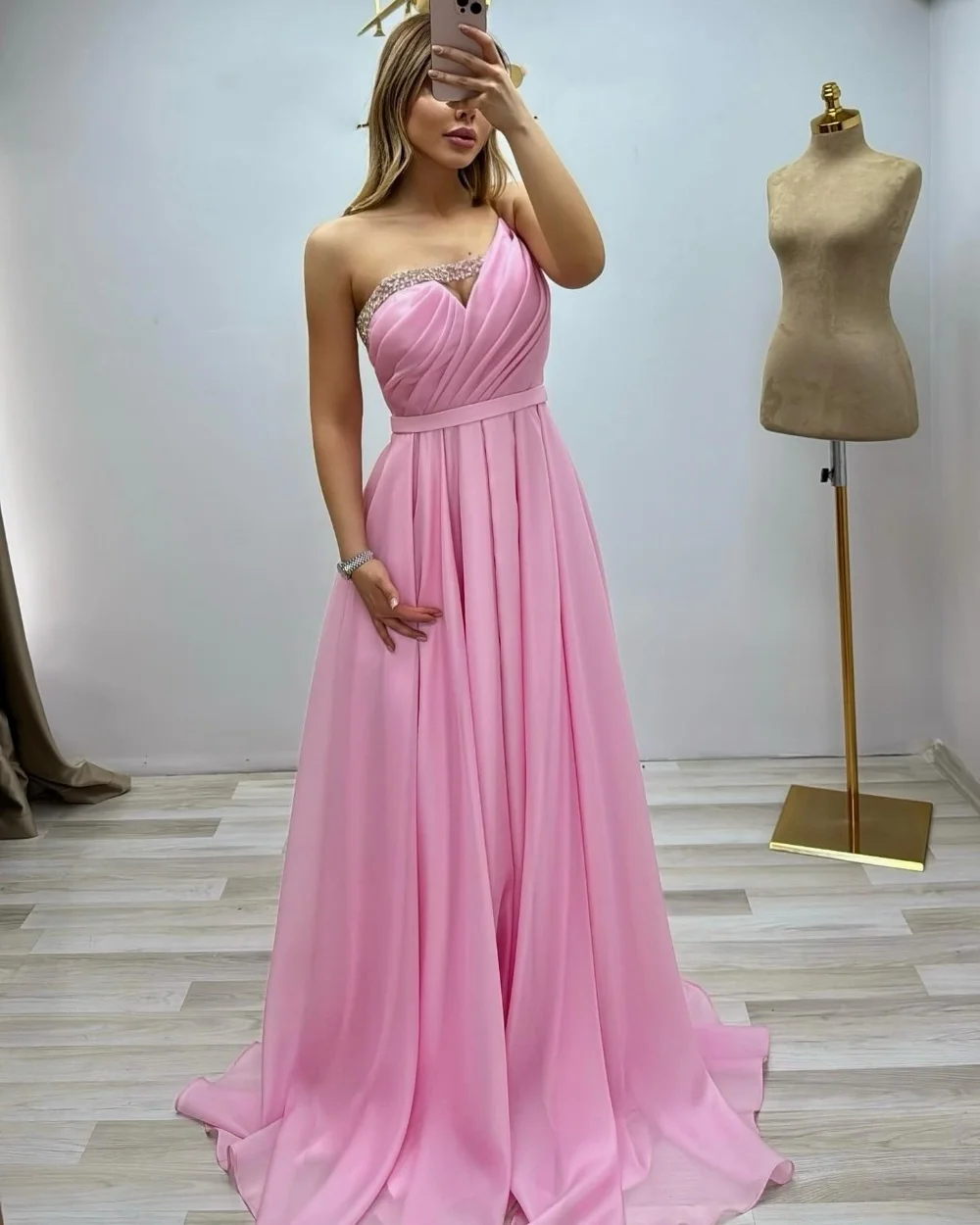 

Customized Matching Sexy Organza Rhinestone Beading Draped Straight Strapless Long Dresses Bespoke Occasion Dresses High Quality