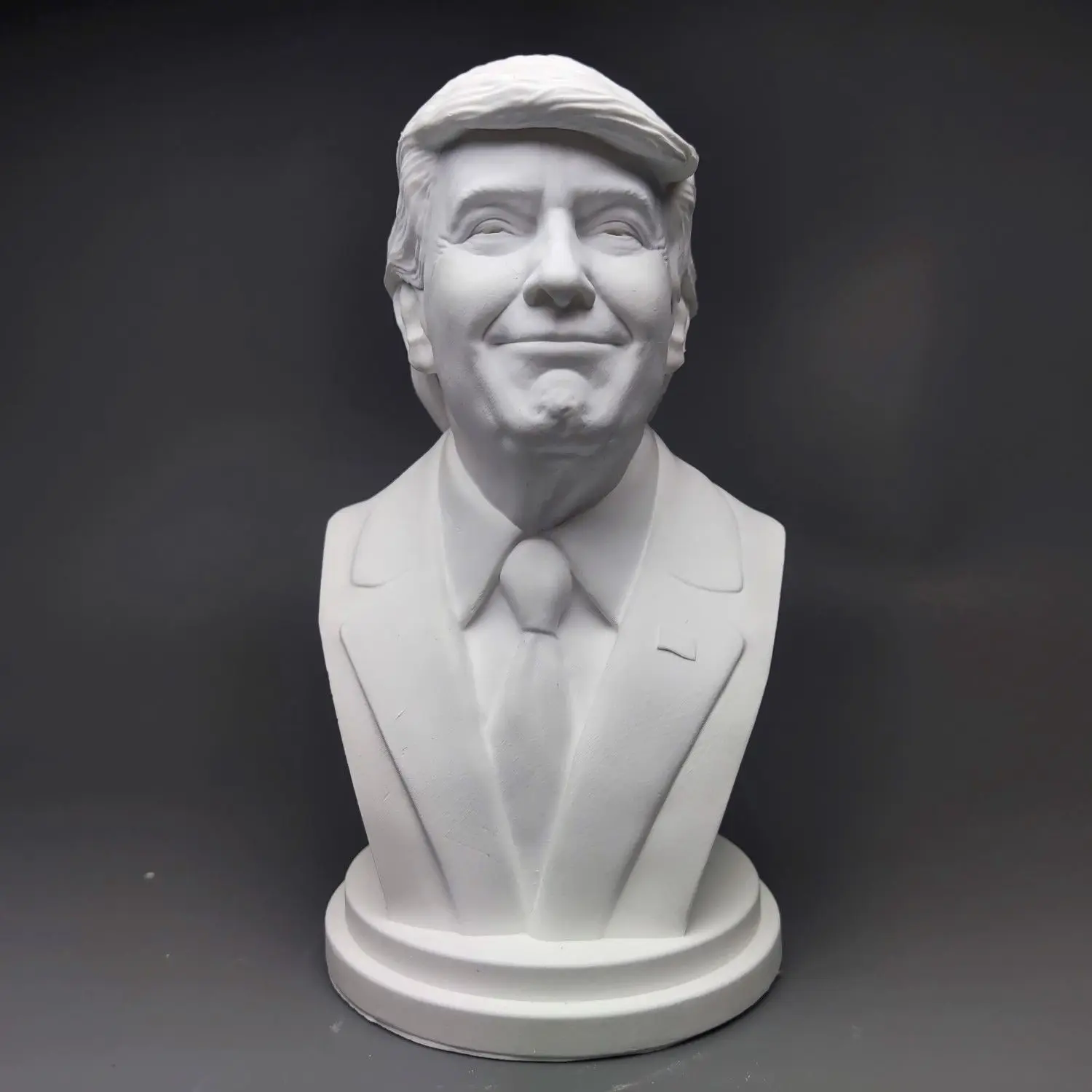 Donald John Trump Smiling emoticon plaster statue ornaments art teaching aids sketch head sculpture graduation bust model