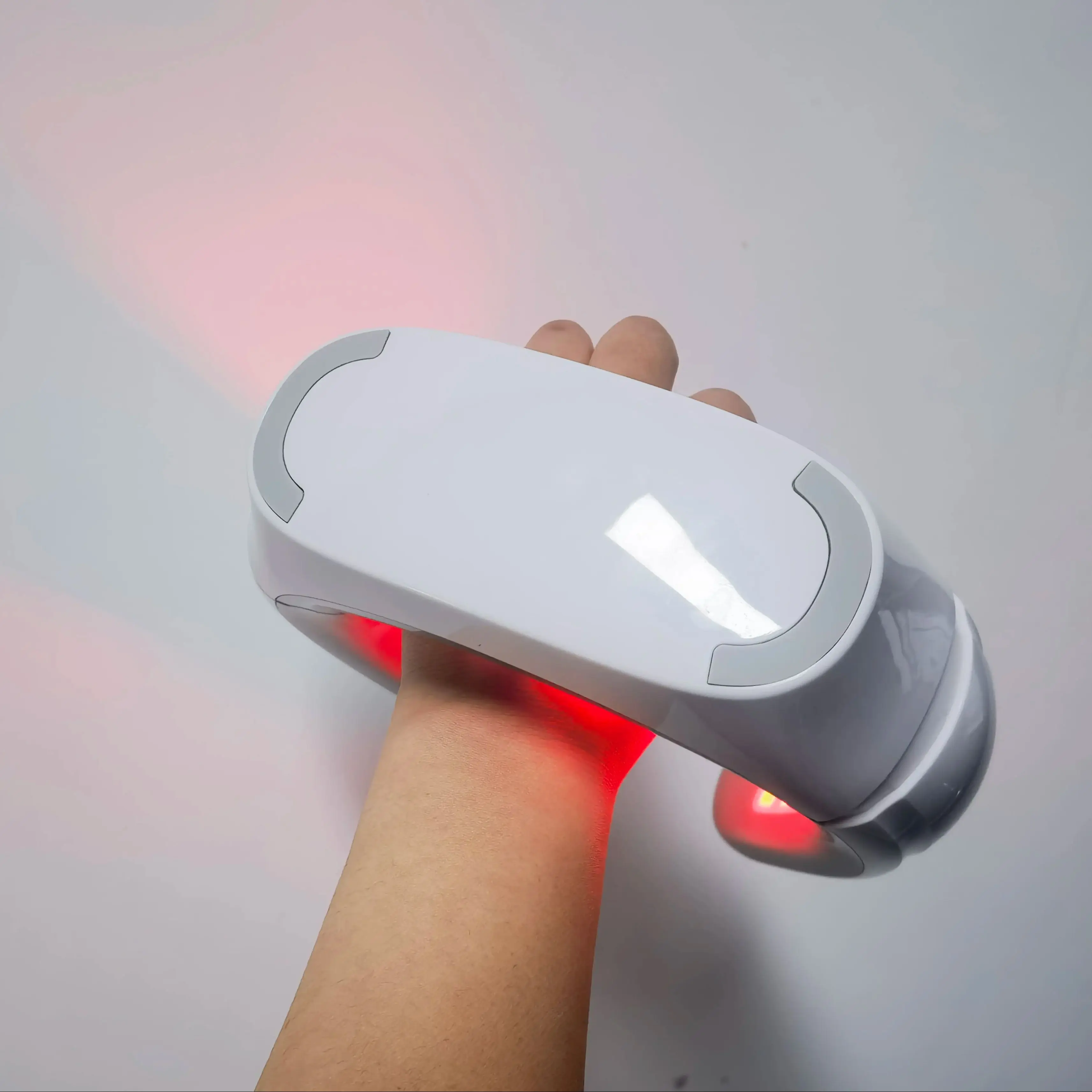 

Professional Cervical Vertebra Relaxation Device for Muscle Pain Relief - Rechargeable & Portable Design