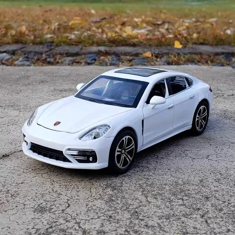 1:32 Porsche Panamera Taycan Alloy Model Toy Diecasts Metal Sound and Light Car Toys For boy gift