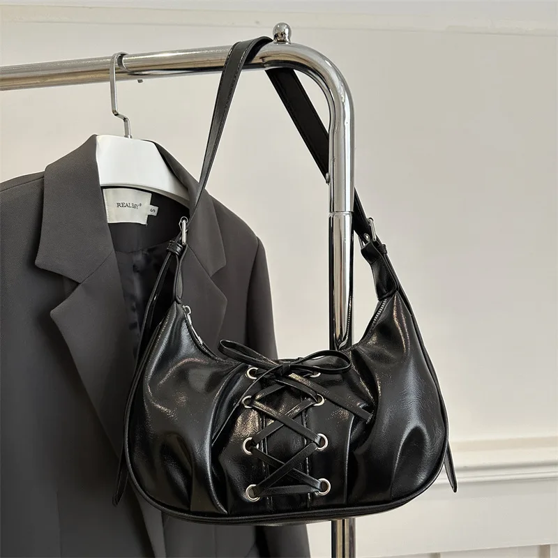 Schicke Schleifendesign Halbmond-Form Umhängetasche Y2K Vintage-Stil Hobo Handtasche für Damen Täglicher Gebrauch – Detail 14