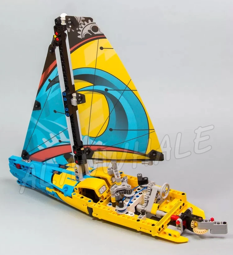 370pcs 2in1 การวิเคราะห์ Racing Yacht Catamaran World of Water Sports Sails 10823 Building Block ของเล่นเข้ากันได้กับรุ่น