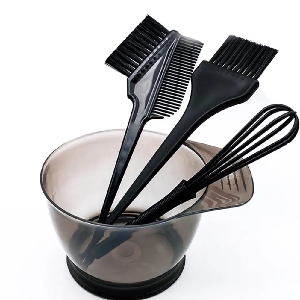 

Набор для окрашивания волос из 2 предметов: профессиональные инструменты, чашки для окрашивания, кисти, защитные накладки на уши. Набор для самостоятельного окрашивания волос для салонов и личного использования.