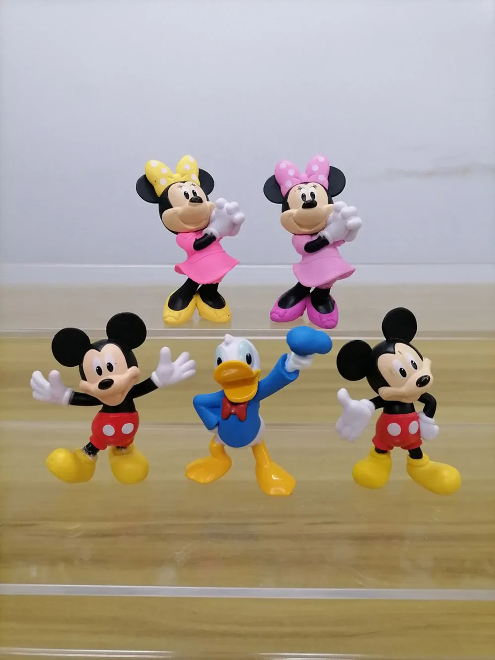 Disney-figuras de Anime de Mickey Mouse, Minnie, Pato Donald, Goofy, modelo de juguete, adornos de colección, regalos