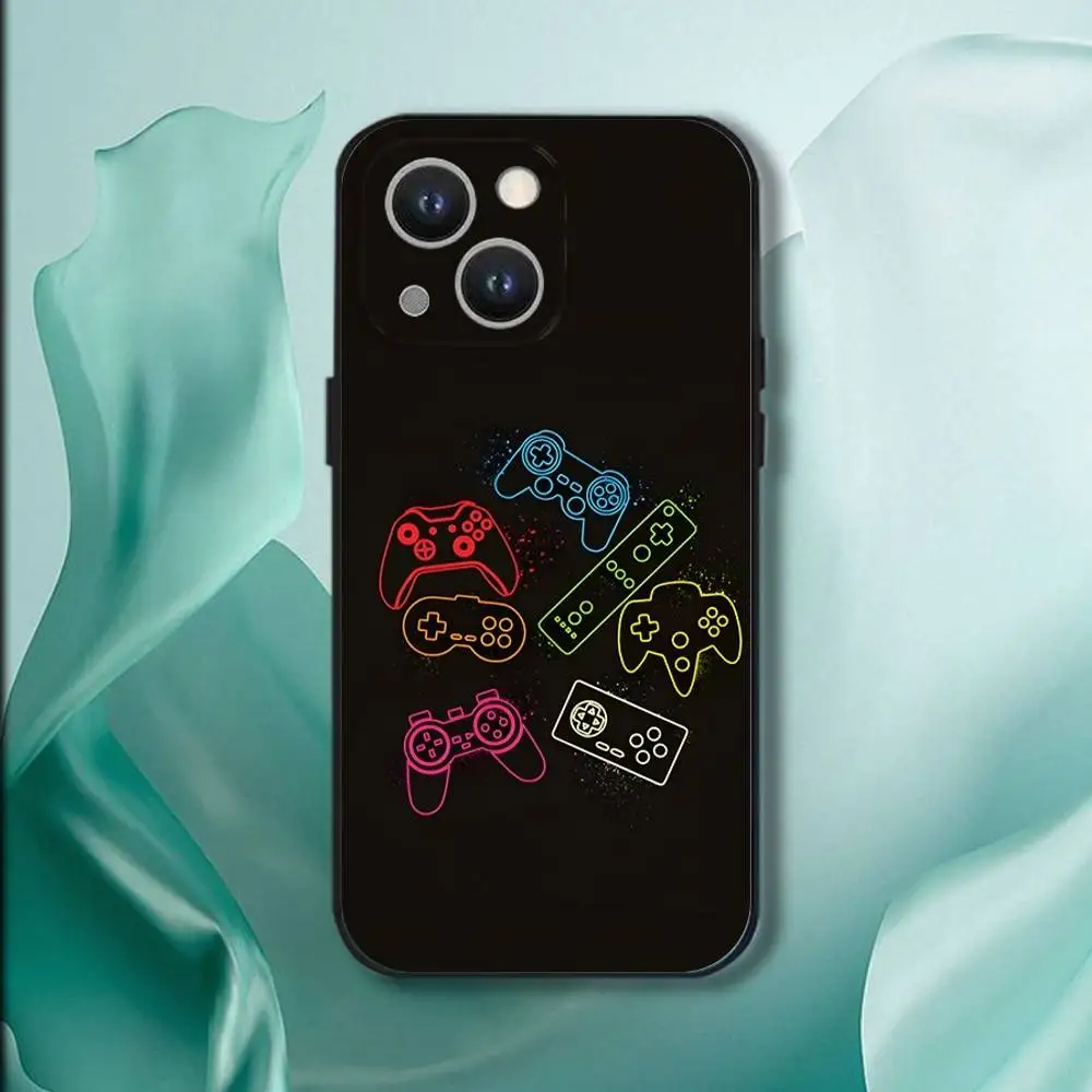 حافظة هاتف لوحدة التحكم في الألعاب لهواتف iPhone 16,15,14,13,12,11,Pro,XS,Max,XR,Plus,E,SE4,غطاء ناعم أسود صغير