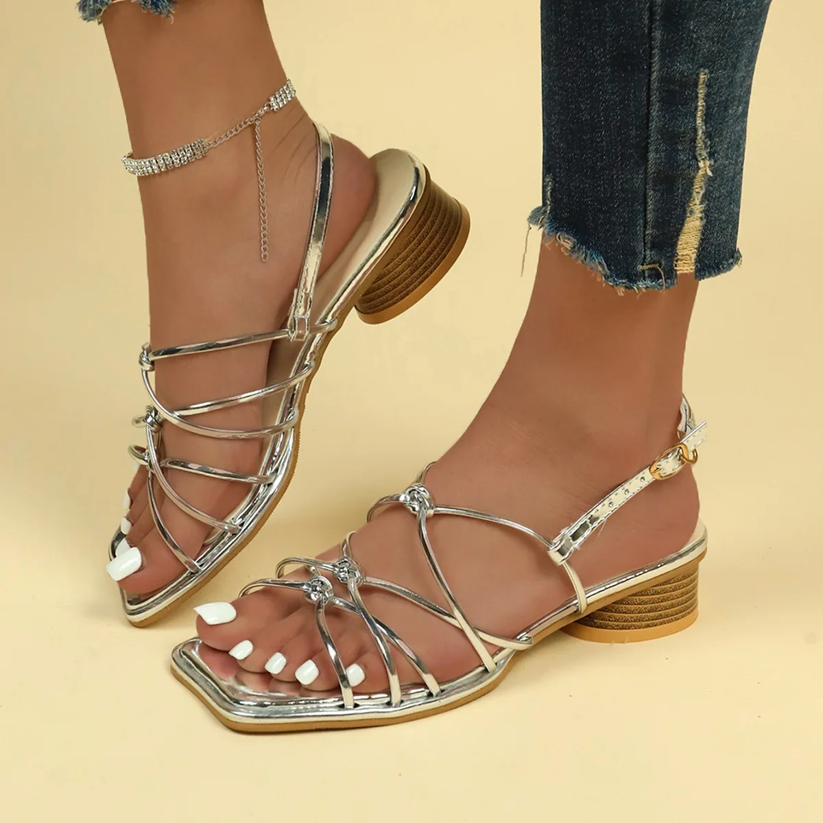 

Женские сандалии, новый стиль лета 202, перекрестный ремешок на среднем каблуке, туфли с прямой пряжкой.