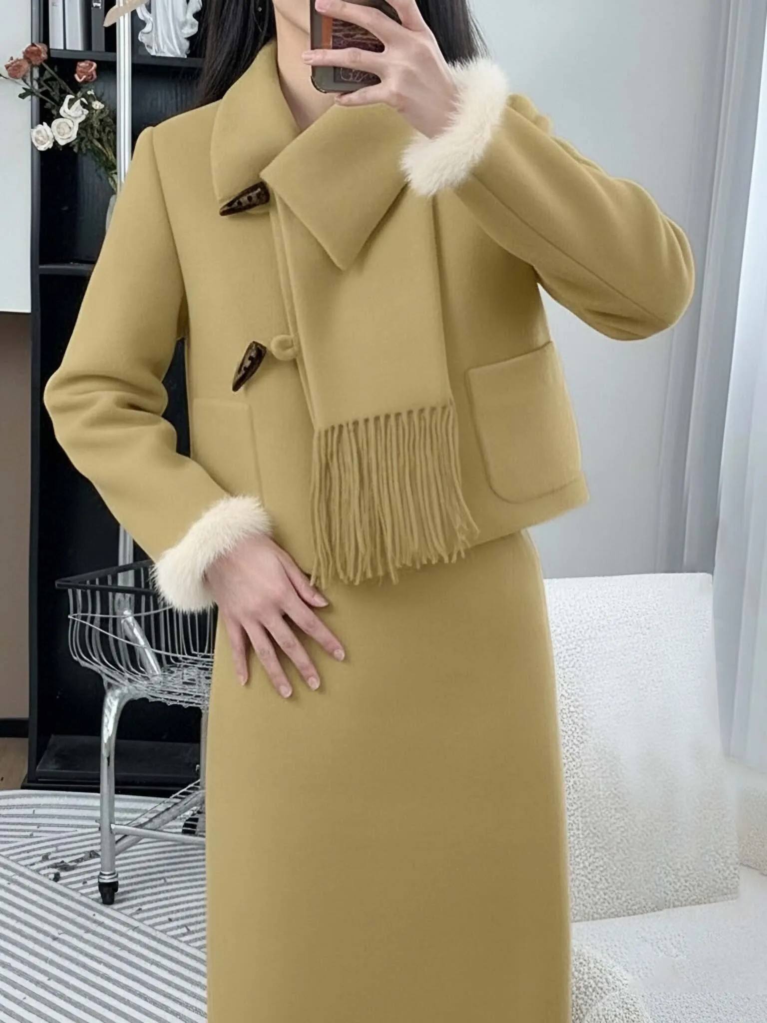 Conjunto de Saia e Casaco de Algodão Acolchoado para o Inverno, Novo, Estilo Francês, Duas Peças QY023A, Conjunto Feminino Longo