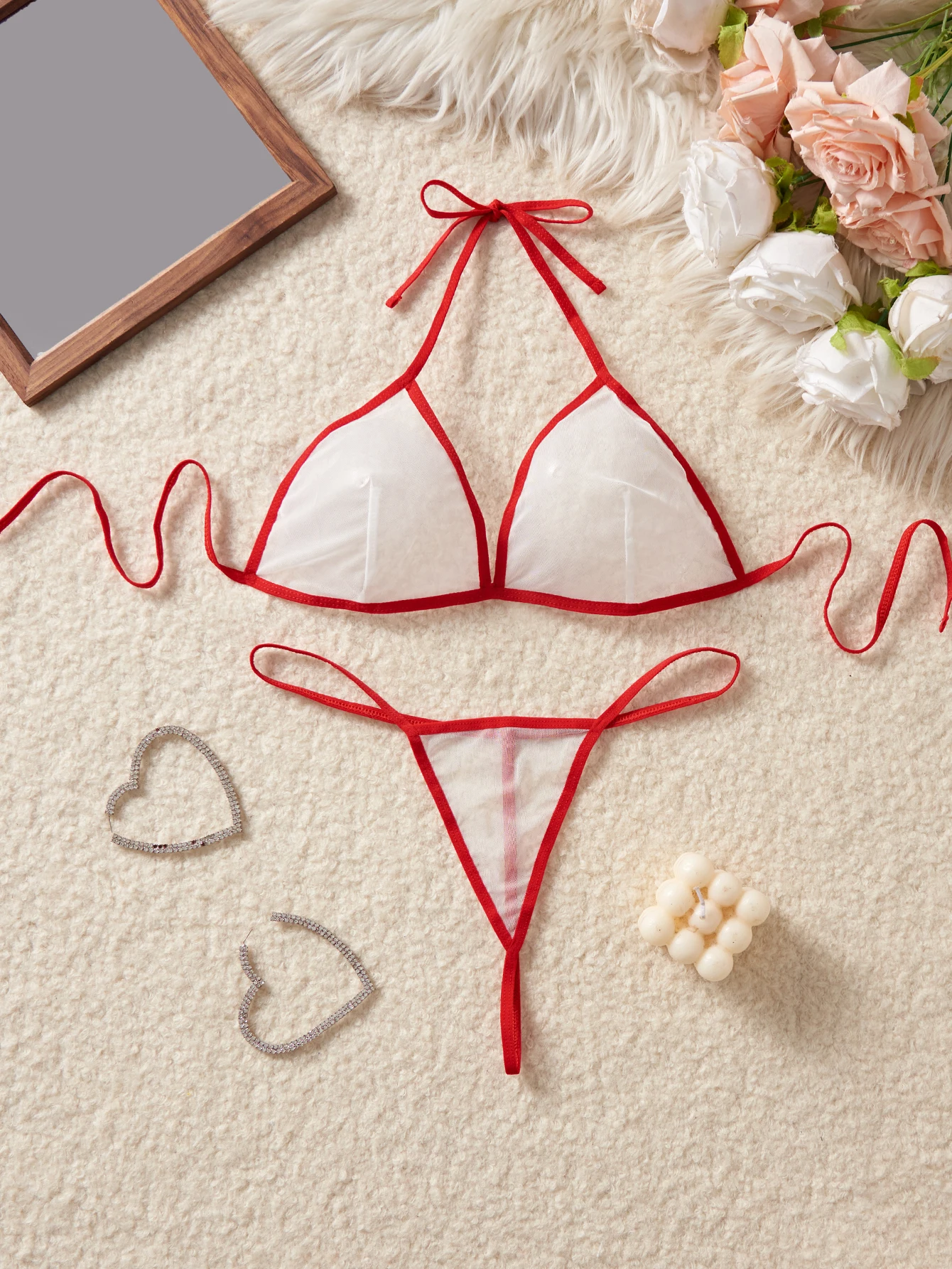 

Summer New Two Piece Daily Sexy See Throughout Bar Transparent Set Red Open Cup Crotchless Bra Sujetadores Sexys Lingerie