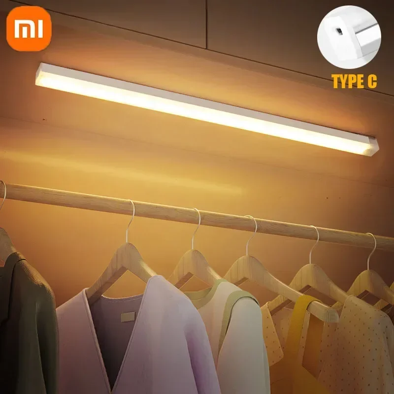 Xiaomi Luce notturna a LED a 3 colori con sensore di movimento Lampada da notte USB ricaricabile Lampada da armadio da cucina senza fili per comodino camera da letto