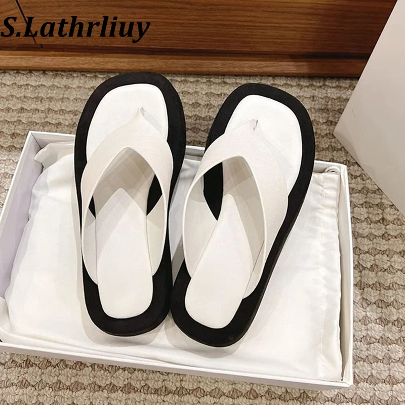 Flip flops 2026 summer women's simple leather split toe slippers comfortable casual vacation sandals mixed color lazy flip flops