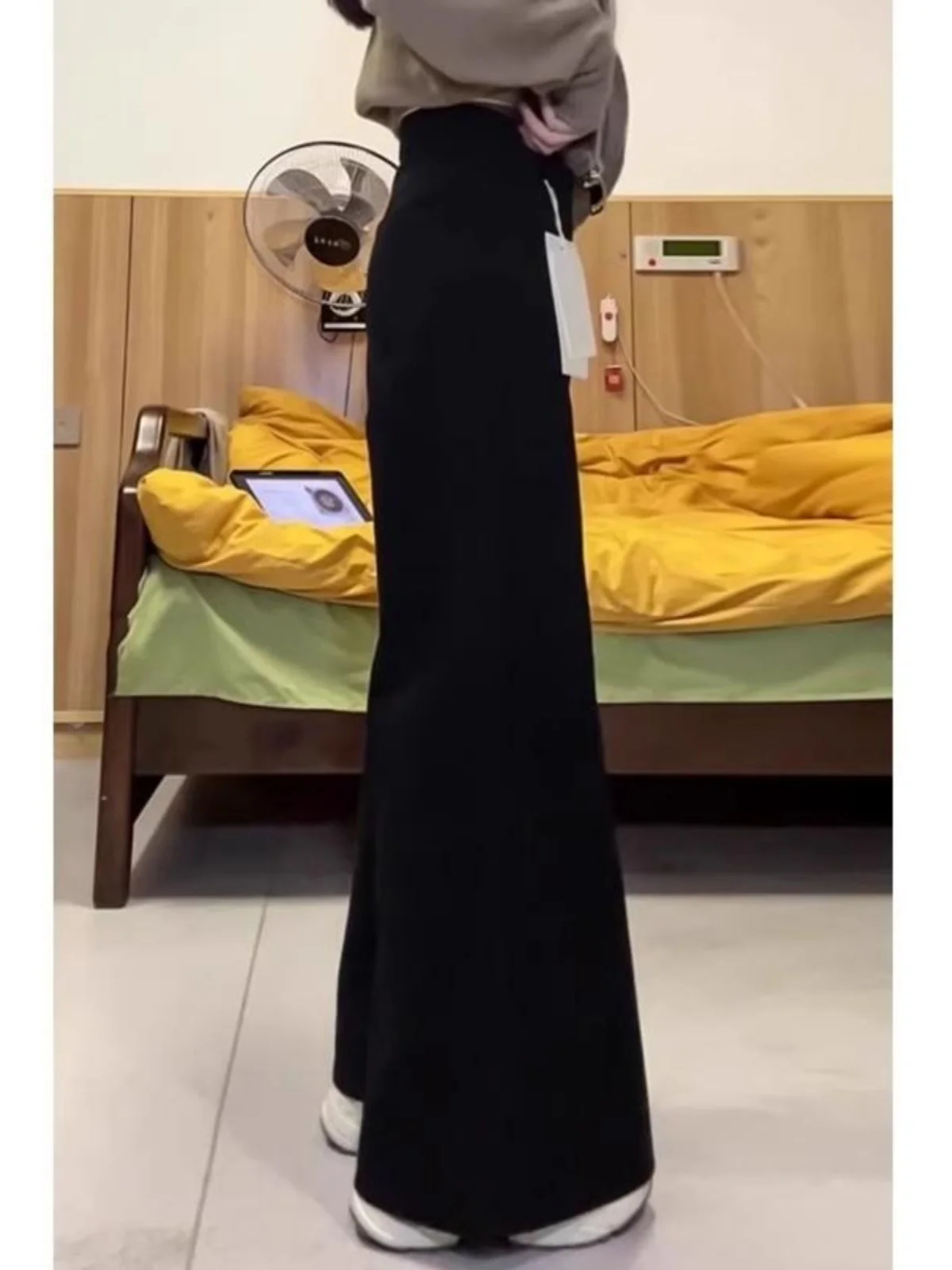 Pantalones vaqueros acampanados con forro de Fce de talla grande para mujer, pantalones de corte recto de pierna ancha holgados y adelgazantes para otoño e invierno