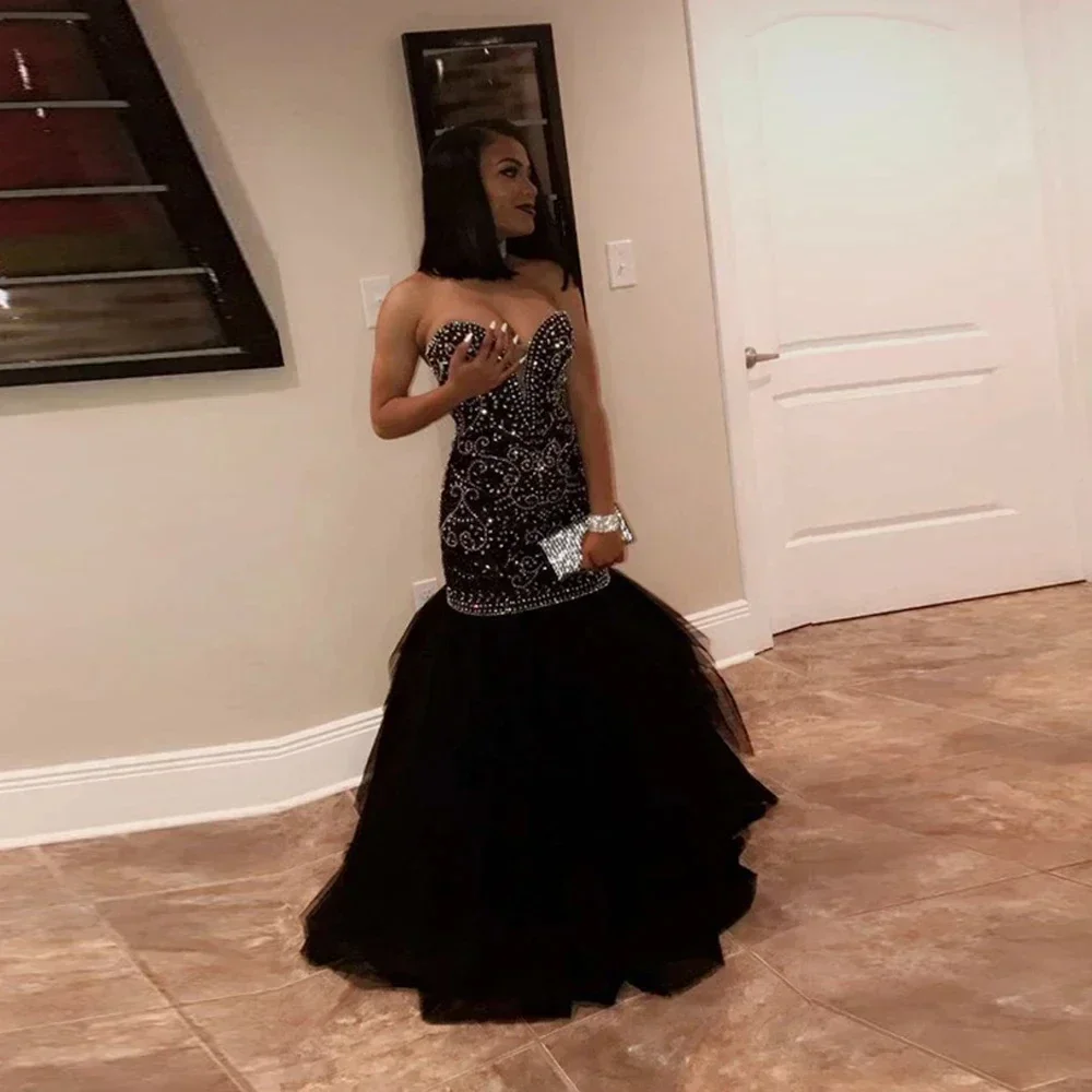 カスタマイズされたスイートハートブラックヘビークリスタルビーズマーメイドウェディングドレス Vestido De Casamento プラスサイズのブライダルガウン