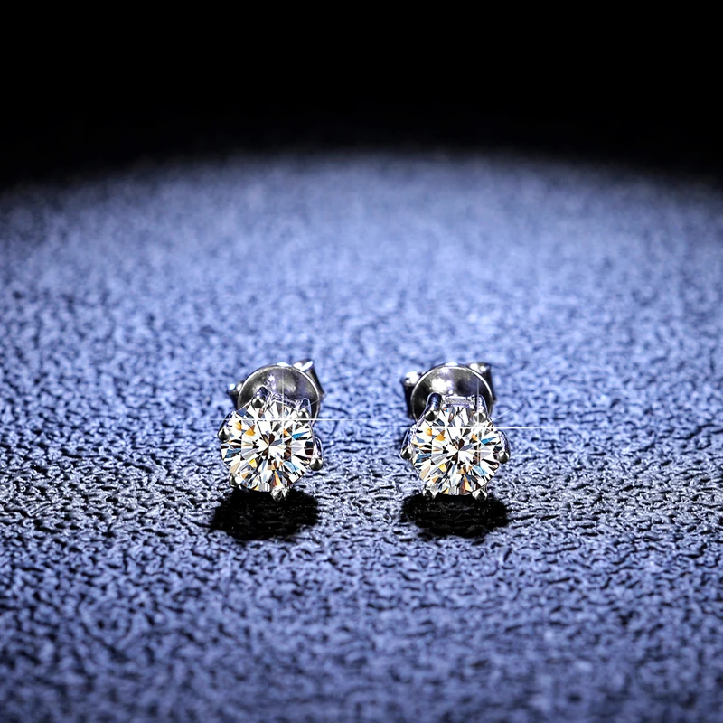 Luxury Solid PT950 Platinum Earrings 0.5&1 Carat D Color Moissanite Stud Earrings for Women Wedding Ear Jewelry Fine Accessories