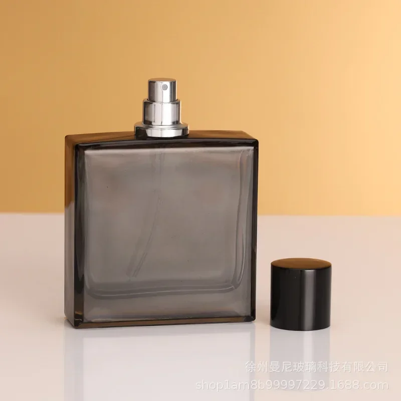 Transparent Black Glass Perfume Bottle 50ml 100ml Flat Square Bayonet Men\'s Fragrance Bottle Cosmetic Spray Empty Bottle