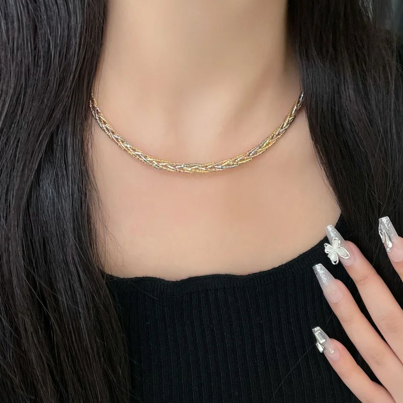 S925Sterling Silver Gold-Plated Italian Craft Collar Three-Strand Color Twist with Bone Collar Clavicle Necklace Elegant High-En