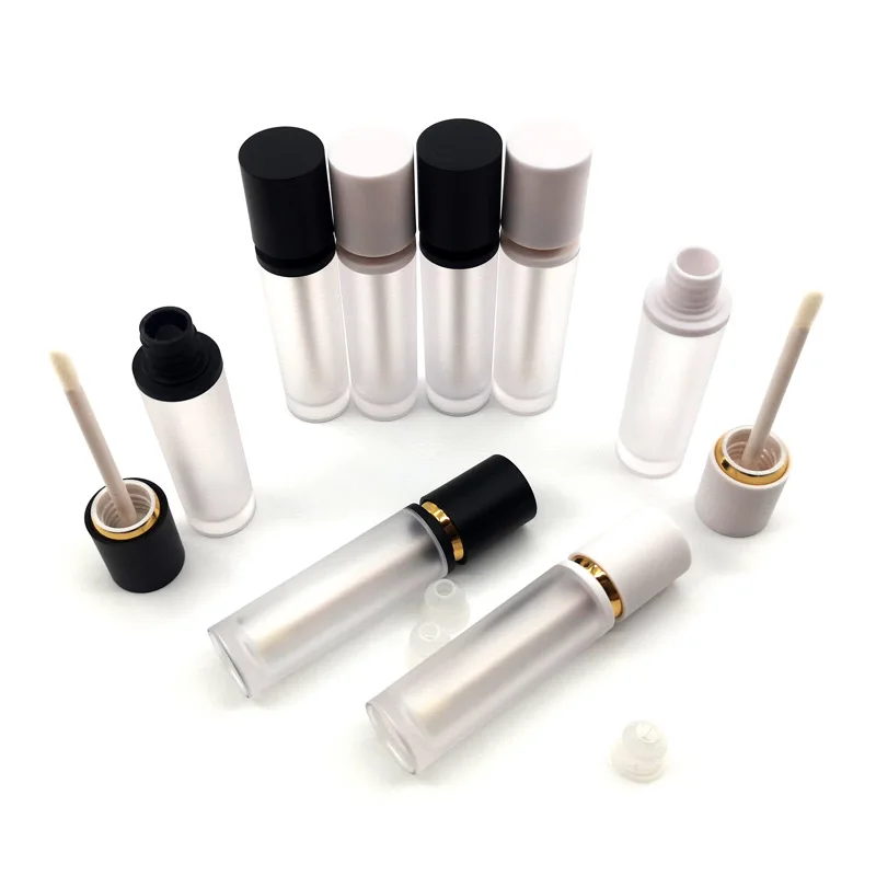 50 pcs 8.5 ML Plastic Lip Gloss Tube Containers Black White Empty Lip Balm Bottles Refillable Lipstick Lipgloss Sample Bottle