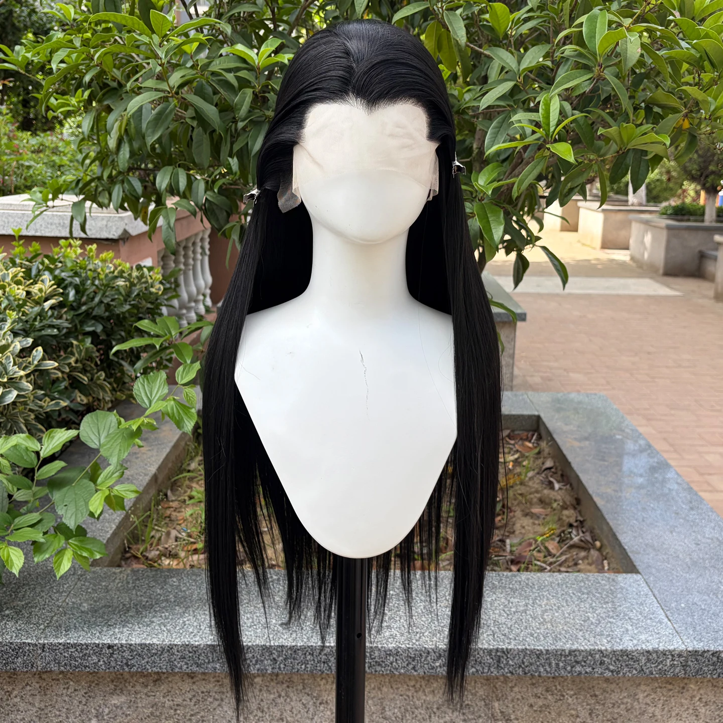 

Straight Black Lace Front Wig Widow's Peak Synthetic 13×4 Front Lace Wigs with Natural Hairline Syntheic Hair Wig for Cosplay