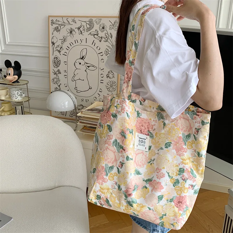 2024 New Tote Bag Large Capacity Floral Canvas Shoulder Bag Portable Female Student Shopping Bag Crossbody Bags for Women