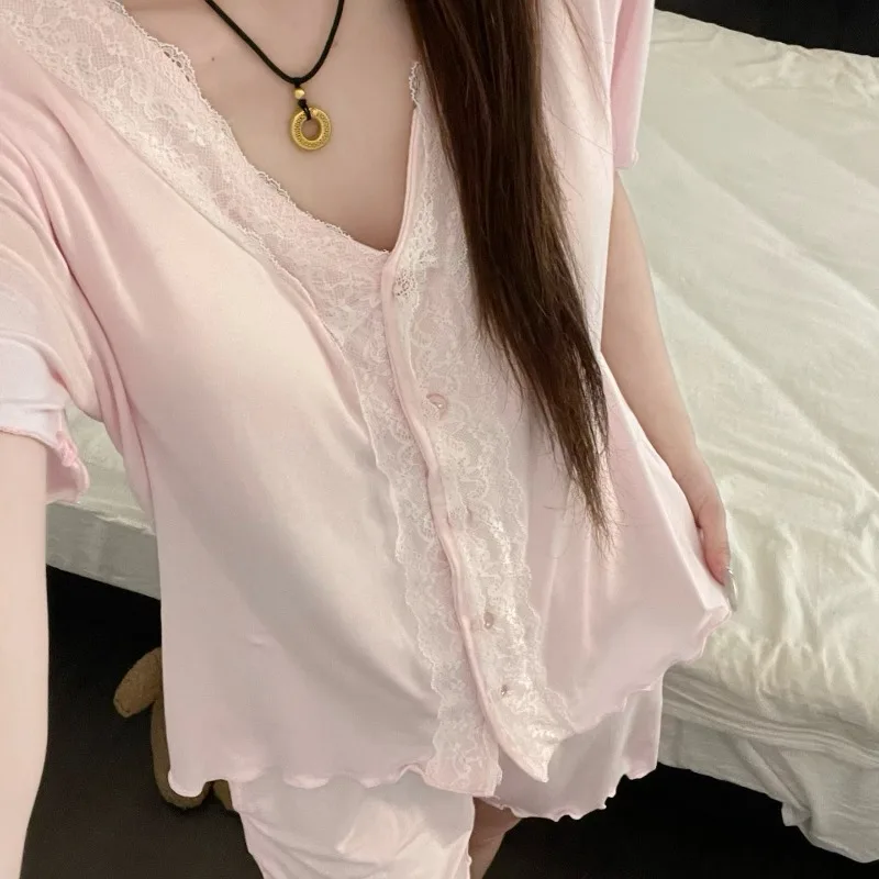 Summer New Women's Clothing: Summer Short-Sleeve and Shorts Pajamas, Pink Lace-Trimmed Pajamas, Skin-Friendly Homewear Set