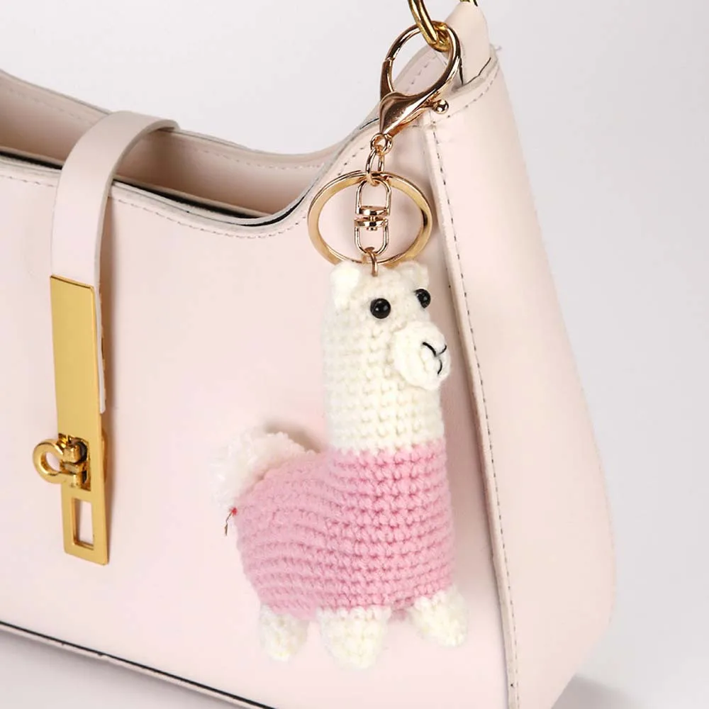 Fashionable and Cute Accessories Keychains Creative Hand Woven Alpaca Bag Charm Cute Mini Cartoon Pendant Winter Bag Decorations