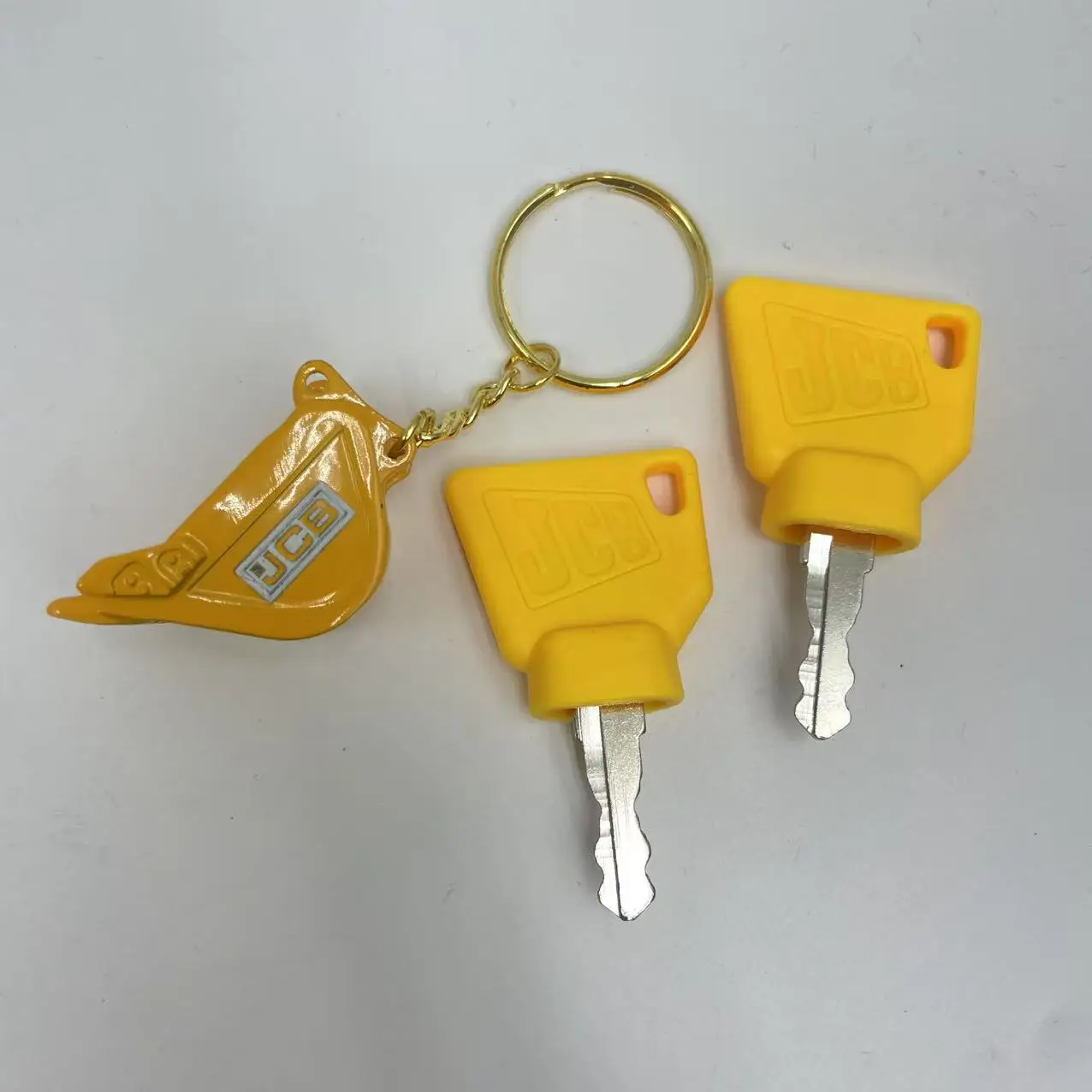 2 Piece Ignition Switch Starter Key for JCB 3CX  Bomag Excavator Fit Most Digger Replacement Parts with Bucket Keychain