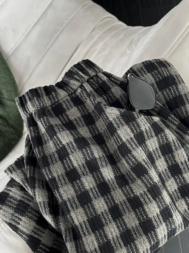 EAM Plaid High Elastic Waist Wide Leg Ankle Length Vintage Pants New Trousers Women Fashion Tide Autumn 2026 30A4051