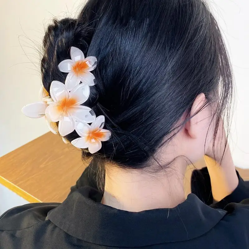 Summer Flower Hair Clips for Women Gradient Transparent Large Hair Claw Clip Korean Hair Accessories Temperament Hairpin 2024