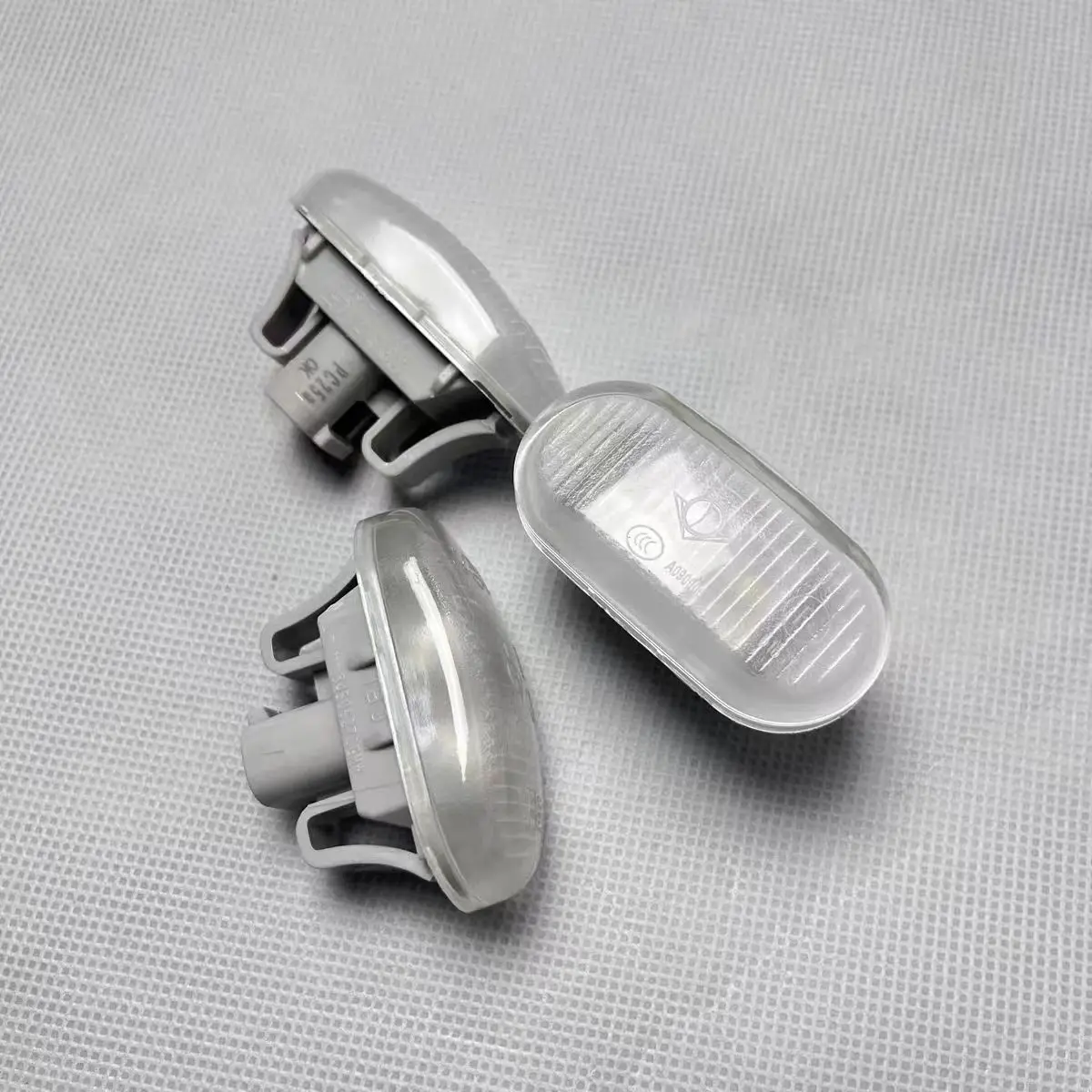 Fender Light New Card Small Card Turn Small Side Light Turn Signal Side Light  For Wuling mini-EV