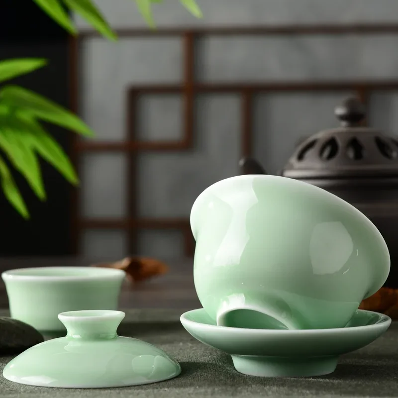 High-quality Chinese traditional Celadon gai wan tea set,China Dehua Bone Tea cup gaiwan tea porcelain teacup tea set kettle