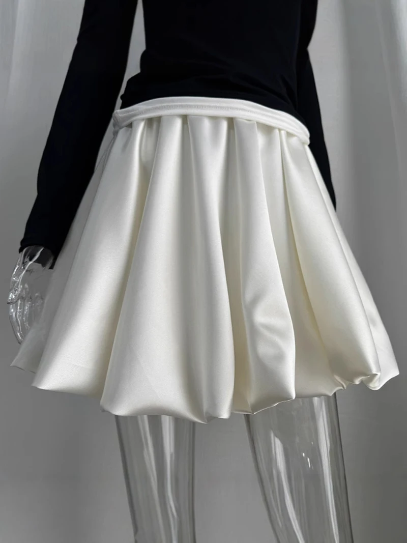 

Sweet Flower Bud Skirt Japanese Style Glossy Satin Fluffy Skirt 2025 Spring Fashion Women's High Waist Shiny Shorts Skirt