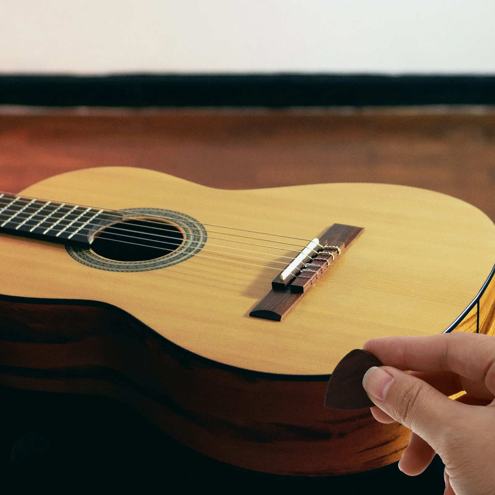 8 قطعة الغيتار الإصبع يختار غرامة الحرفية خشبية Plectrums ل الغيتار باس اللاعبين المحمولة لوازم الموسيقى أدوات الممارسة