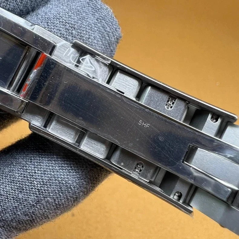 حزام ساعة نظيف 904L من الفولاذ المقاوم للصدأ مقاس 20 مم للاستبدال في الغواصة 116610   انزلاق مشبك قابل للطي