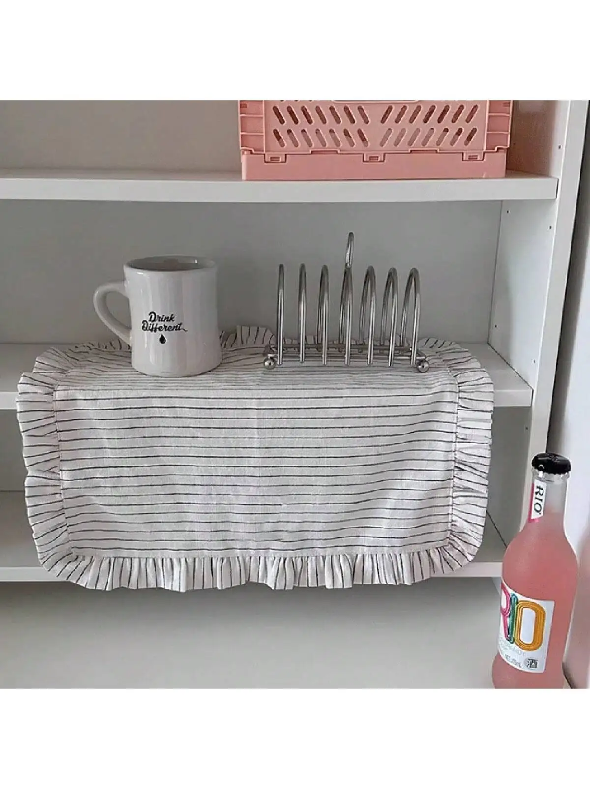 

35*45cm 6pcs Black White Stripe Ruffle Placemat Napkin Cute Table Decor for Kitchen Dining Room Breakfast Party