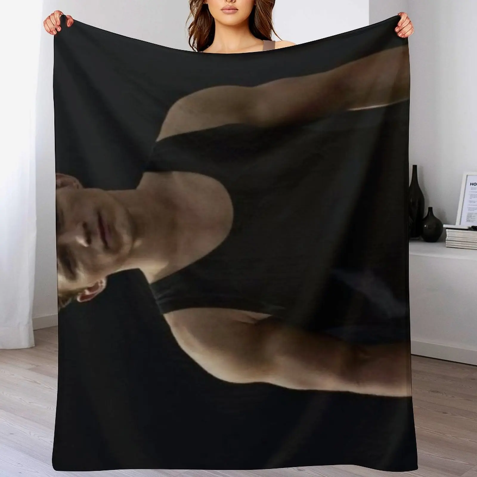 

tom holland blanket Throw Blanket Picnic Tourist Flannels cosplay anime Blankets
