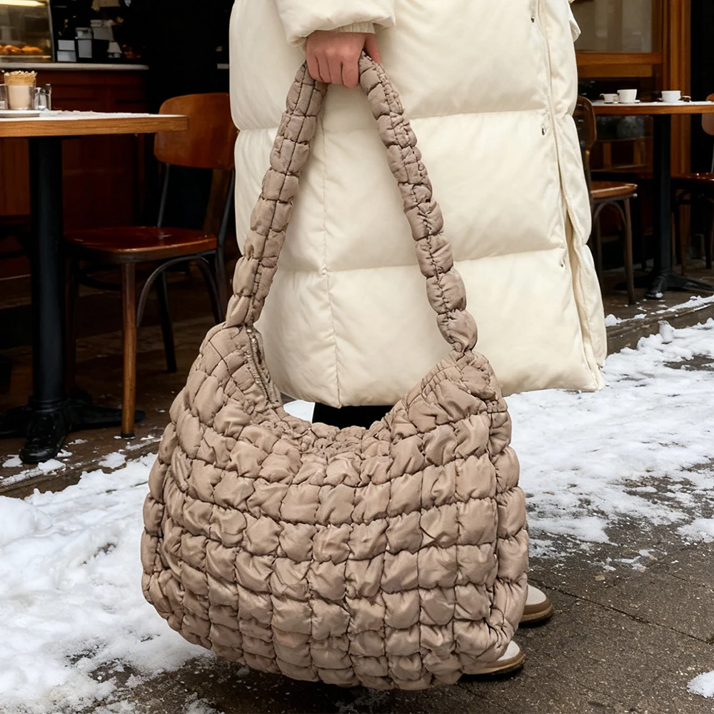 موضة البلايد الأفاق حمل المرأة حقيبة النايلون مبطن حقيبة كتف سعة كبيرة مبطن حقيبة كروسبودي Ruched سحابة المتسوق المحافظ #1