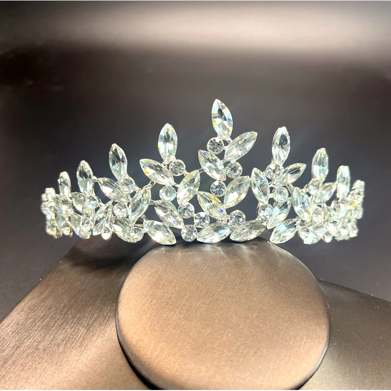 

1pc Luxurious Women's Crystal Crown Rhinestone Banquet Birthday Ceremony Luxurious Wedding Bridal Hair Accessory Crowns