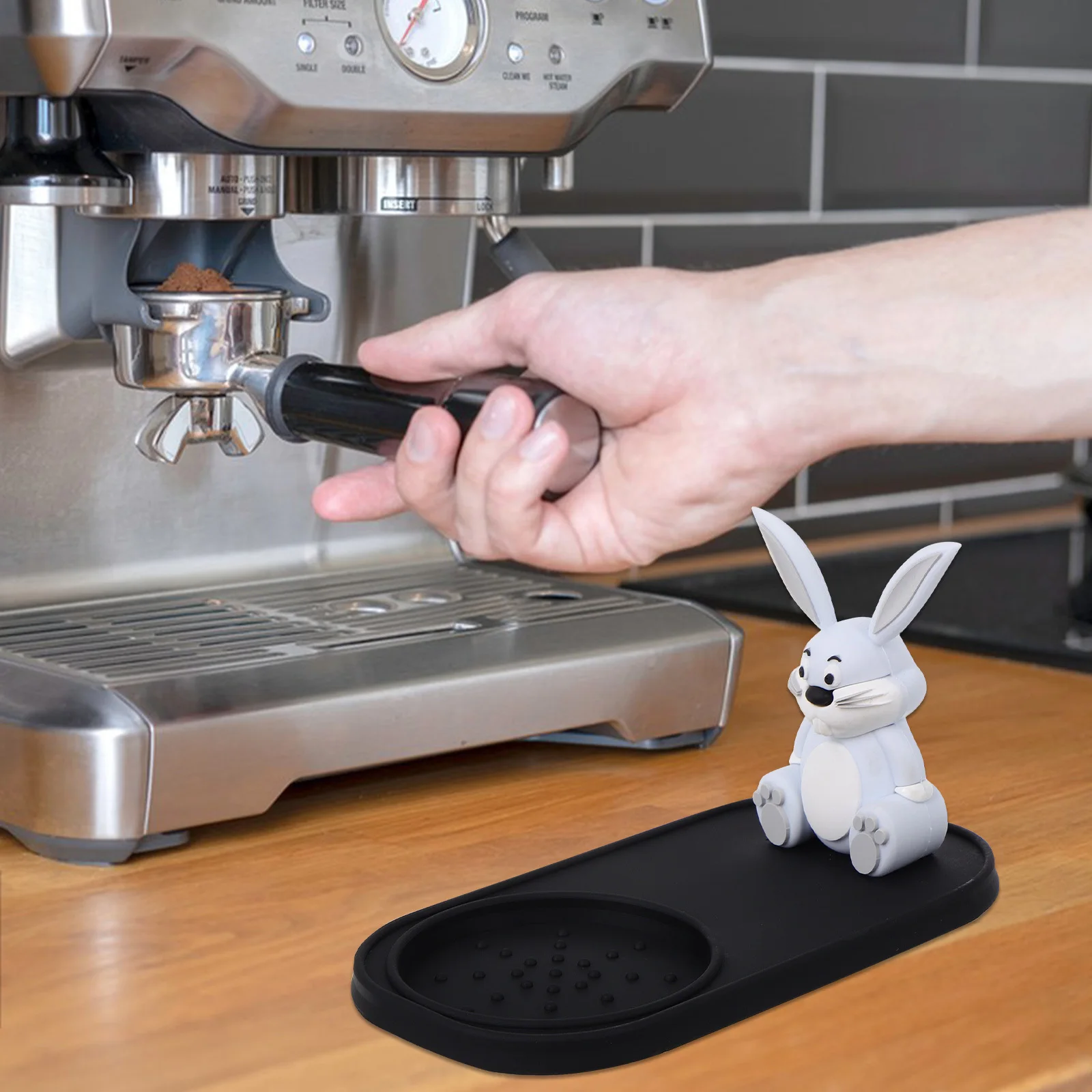 Bunny Design Silicone Espresso Tamping Mat Nonslip Multifunctional Coffee Powder Tamper Storage Mat for Bar Countertop Tool