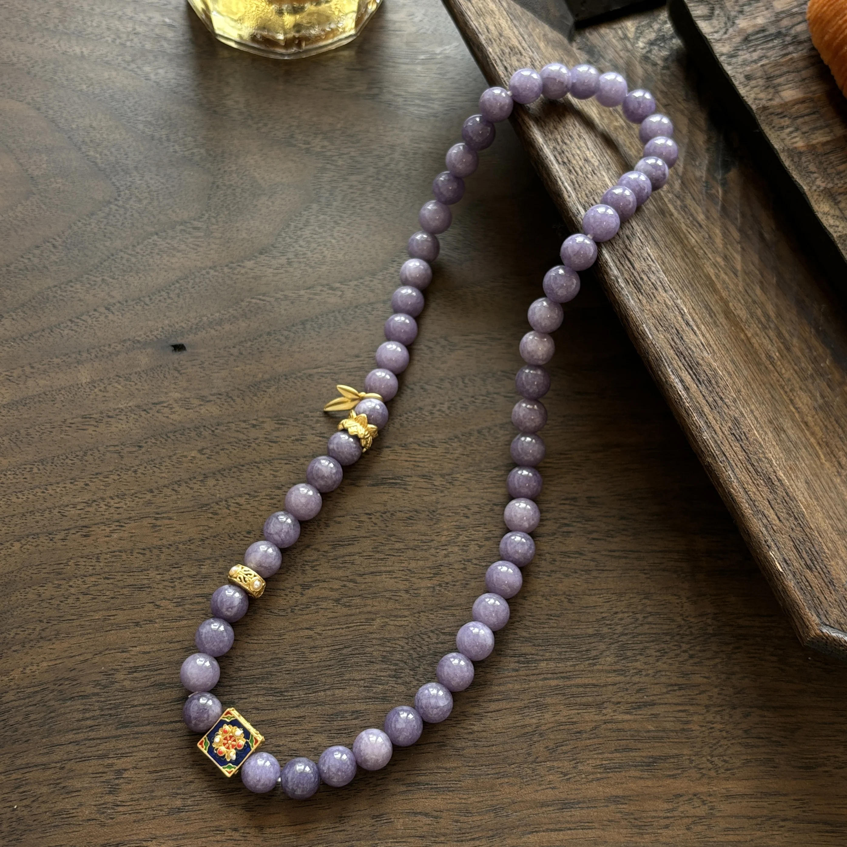 

New Chinese temperament deep purple chalcedony natural stone beaded necklace collarbone chain national style