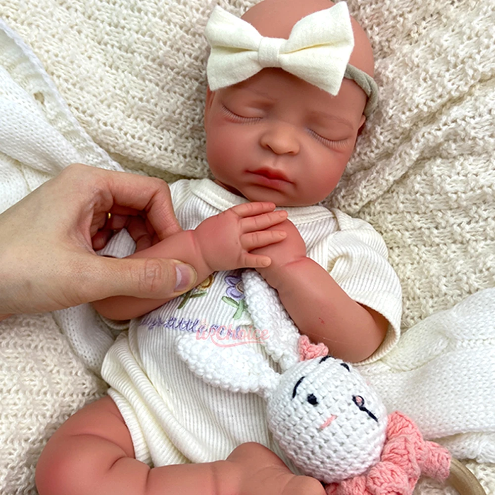 ตุ๊กตาเด็กเกิดใหม่แสนน่ารัก ทำจากซิลิโคนทั้งตัว เหมือนเด็กจริง ให้สัมผัสเหมือนจริง เหมาะสำหรับนักสะสมตุ๊กตาผู้ใหญ่และเป็นของเล่นสำหรับเด็ก