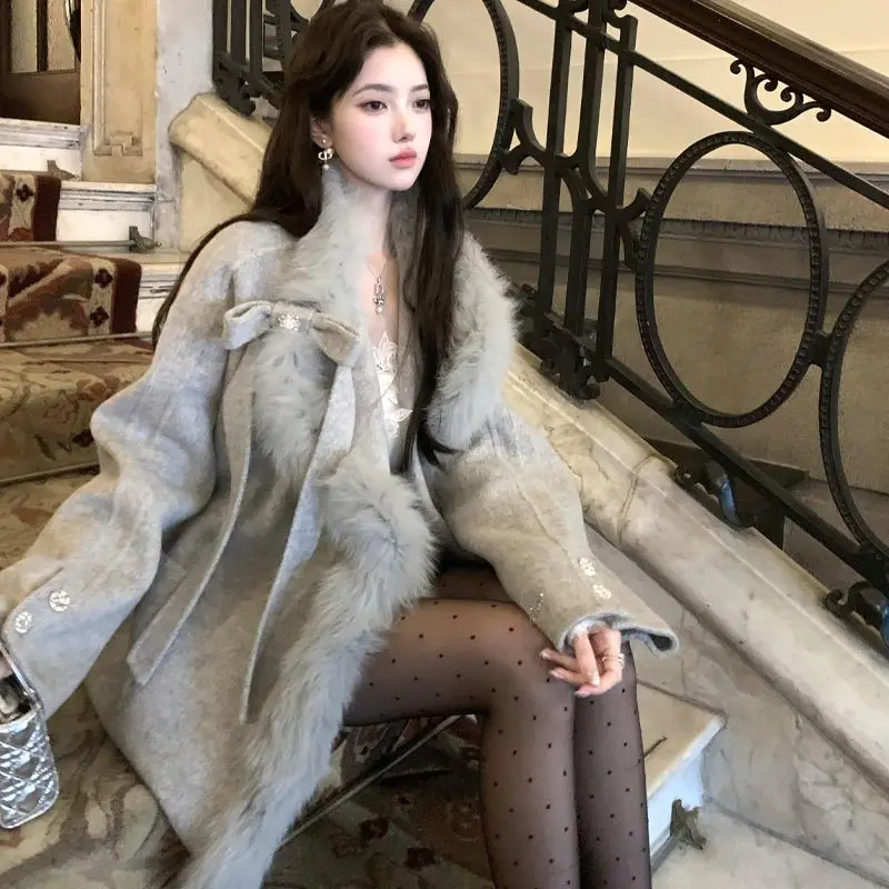 

Double-Sided Wool Coat Women Autumn Winter Temperament Socialite French Gold Wind Heavy Industry fur Collar Splicing Woolen Coat