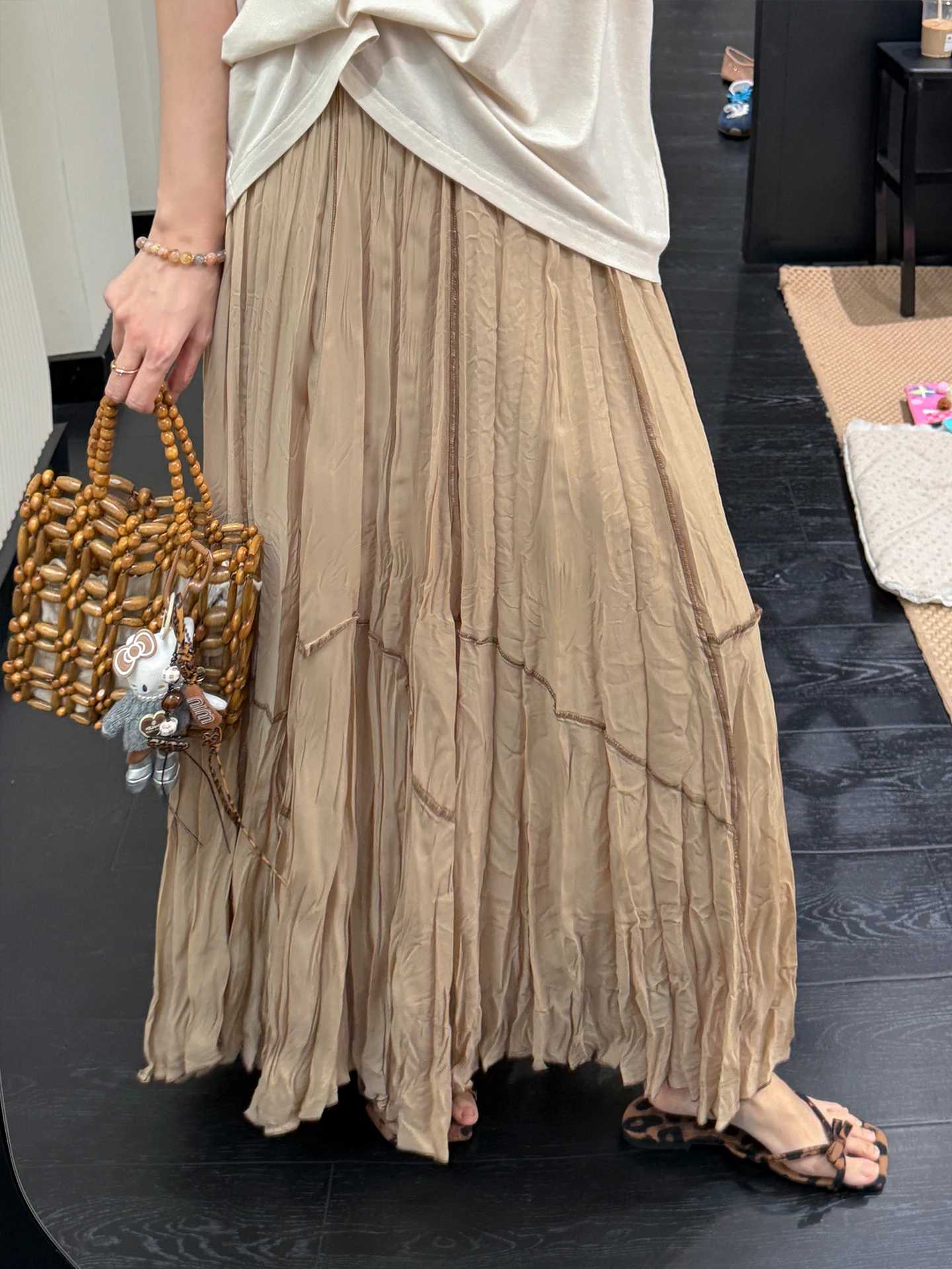 

Zhang Sheshi Summer 2026 Brown Color Block Half Skirt Pleated Breathable Gauze over 4 Meters High Polyester Fiber Commute Style