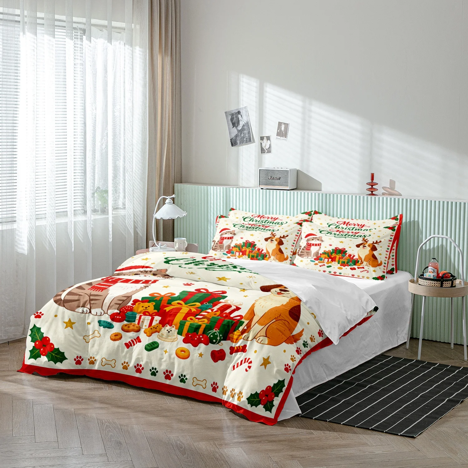 3Pcs Cream White Santa Cat Reindeer Dog Gift Box Paw Print Holly Print Duvet Cover  Set, Cute Christmas Cat & Dog Bedding