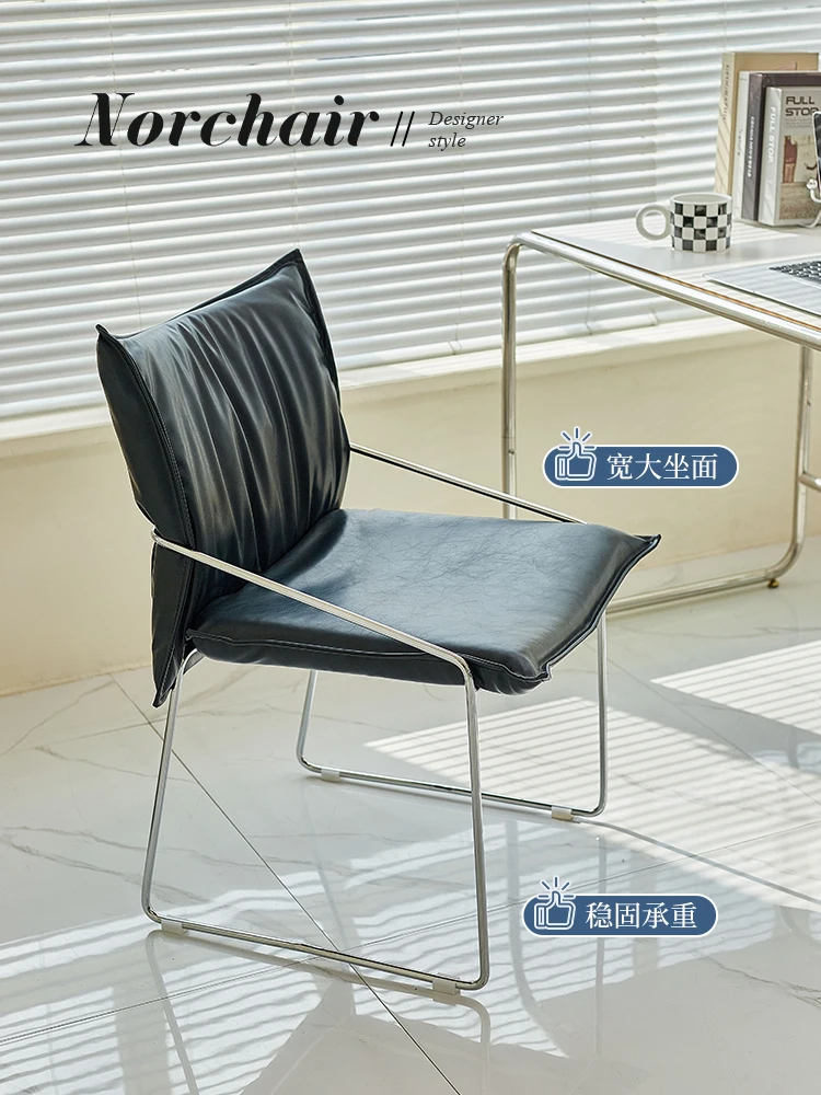 Chaise de salle à manger de style luxueux, lumière médiévale, simple, bureau, loisirs, dossier, petit appartement, chaise de salle à manger simple, meubles nordiques